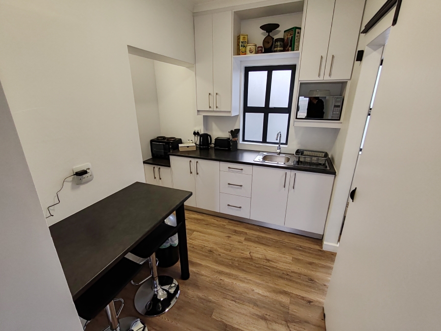 To Let 1 Bedroom Property for Rent in Long Acres Country Estate Western Cape